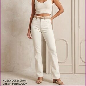 ABERCROMBIE & FITCH  Women's Straight Leg Cream Jeans Vintage 1979. Size 27